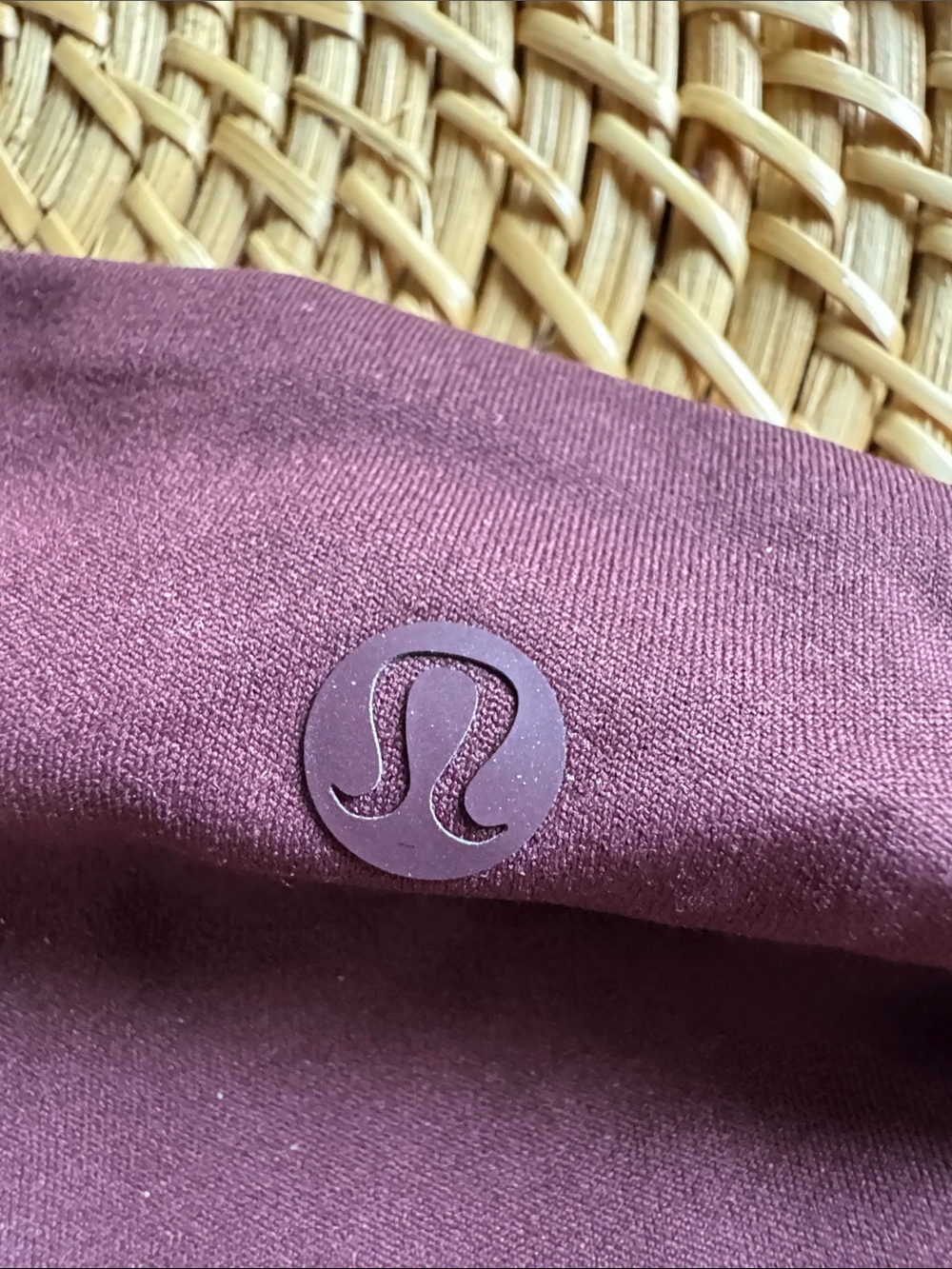 LULULEMON FRINGE FIGHTER REVERSIBLE HEADBAND NWT - Picture 3 of 8